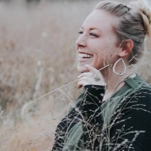 Meet your Posher, Kendra